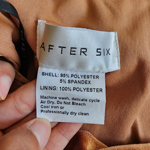 After Six Cowl-Neck Velvet Maxi Dress With Pockets In Golden Almond - Picture 10 of 12